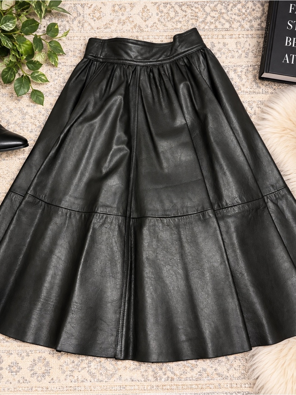 Vintage Leathers Diamond Black Genuine Leather Midi Skirt Size 10 Made USA